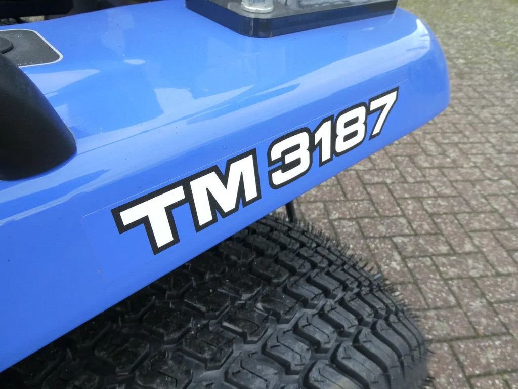 Traktor des Typs Iseki TM3187 4wd / 00129 Draaiuren / Extra Brede Gazonbanden, Gebrauchtmaschine in Swifterband (Bild 9)