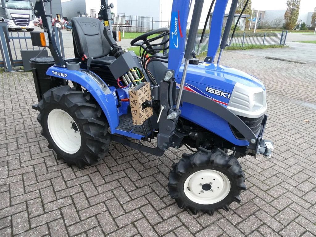 Traktor van het type Iseki TM3187 4wd / 0123 Draaiuren / Voorlader + Contragewicht, Gebrauchtmaschine in Swifterband (Foto 8)