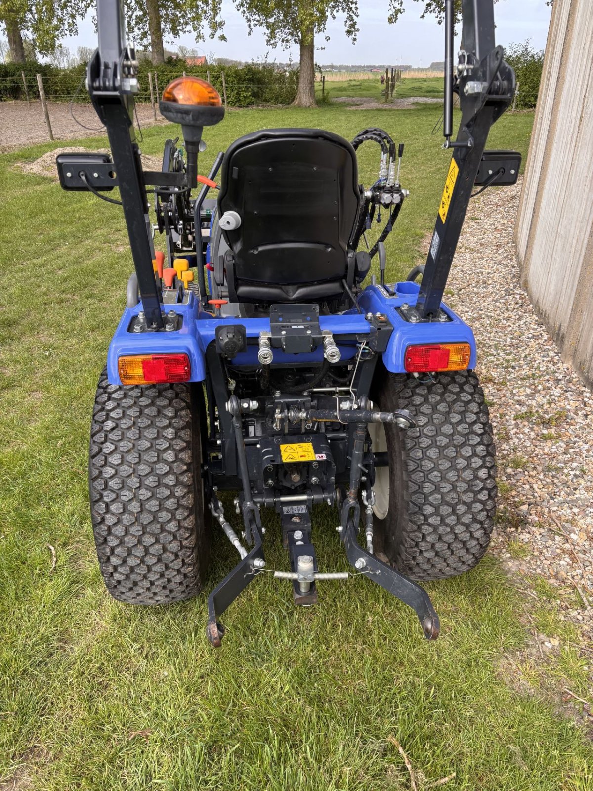 Traktor του τύπου Iseki TM3217, Gebrauchtmaschine σε Den Bommel (Φωτογραφία 4)