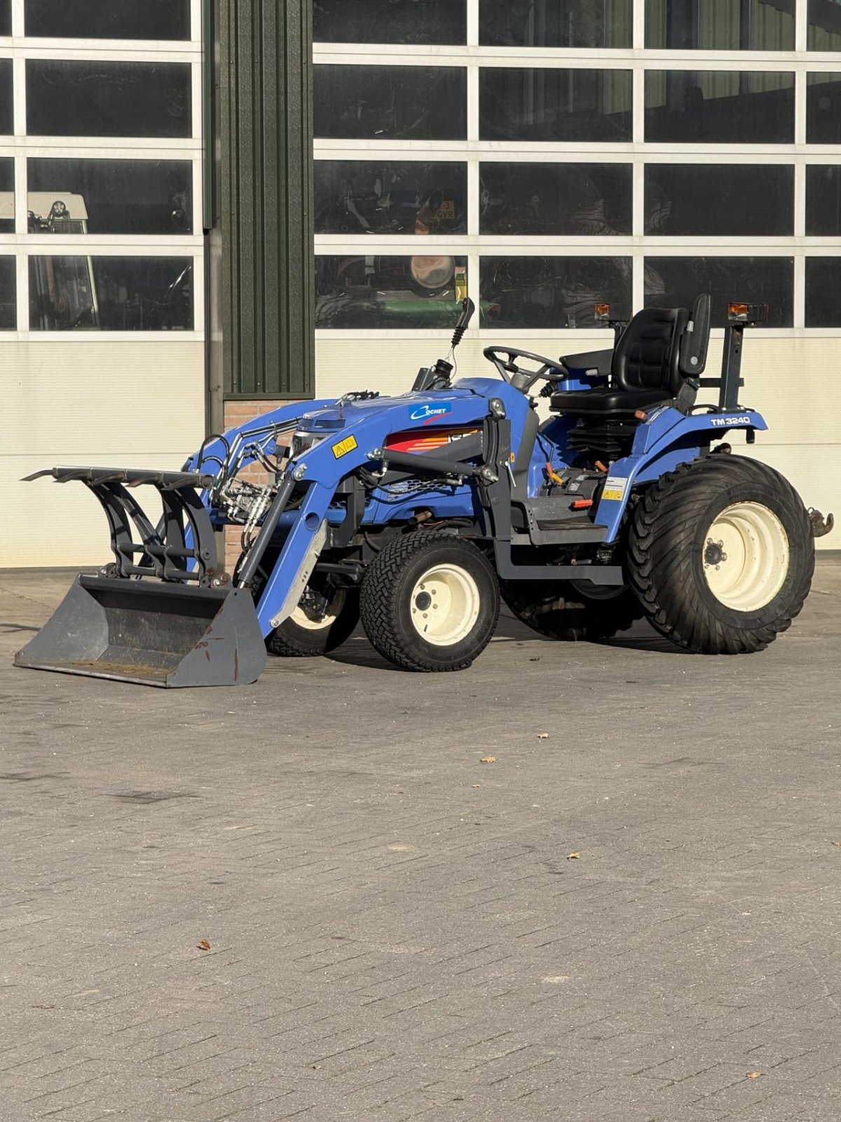 Traktor del tipo Iseki Tm3240, Gebrauchtmaschine In Wadenoijen (Immagine 2)