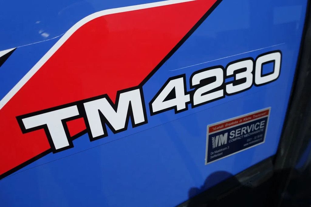 Traktor des Typs Iseki TM4230 4wd HST / 0001 Draaiuren / Nieuw, Nieuw, Nieuw, Gebrauchtmaschine in Swifterband (Bild 11)