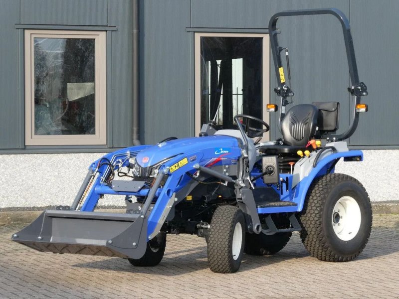 Traktor типа Iseki TM4230 4wd HST / 0001 Draaiuren / Voorlader, Gebrauchtmaschine в Swifterband
