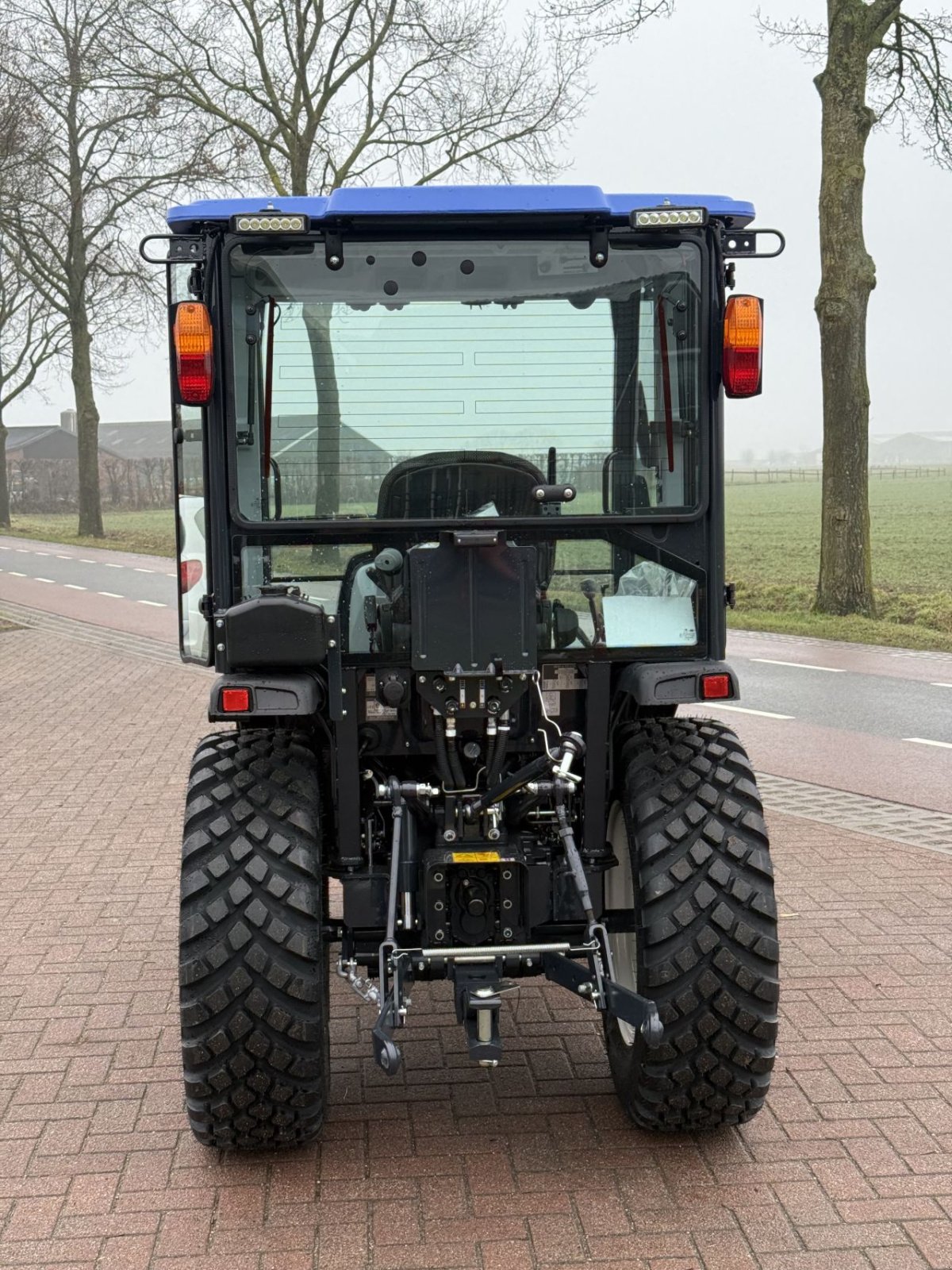 Traktor типа Iseki Tm4270, Gebrauchtmaschine в Wadenoijen (Фотография 3)