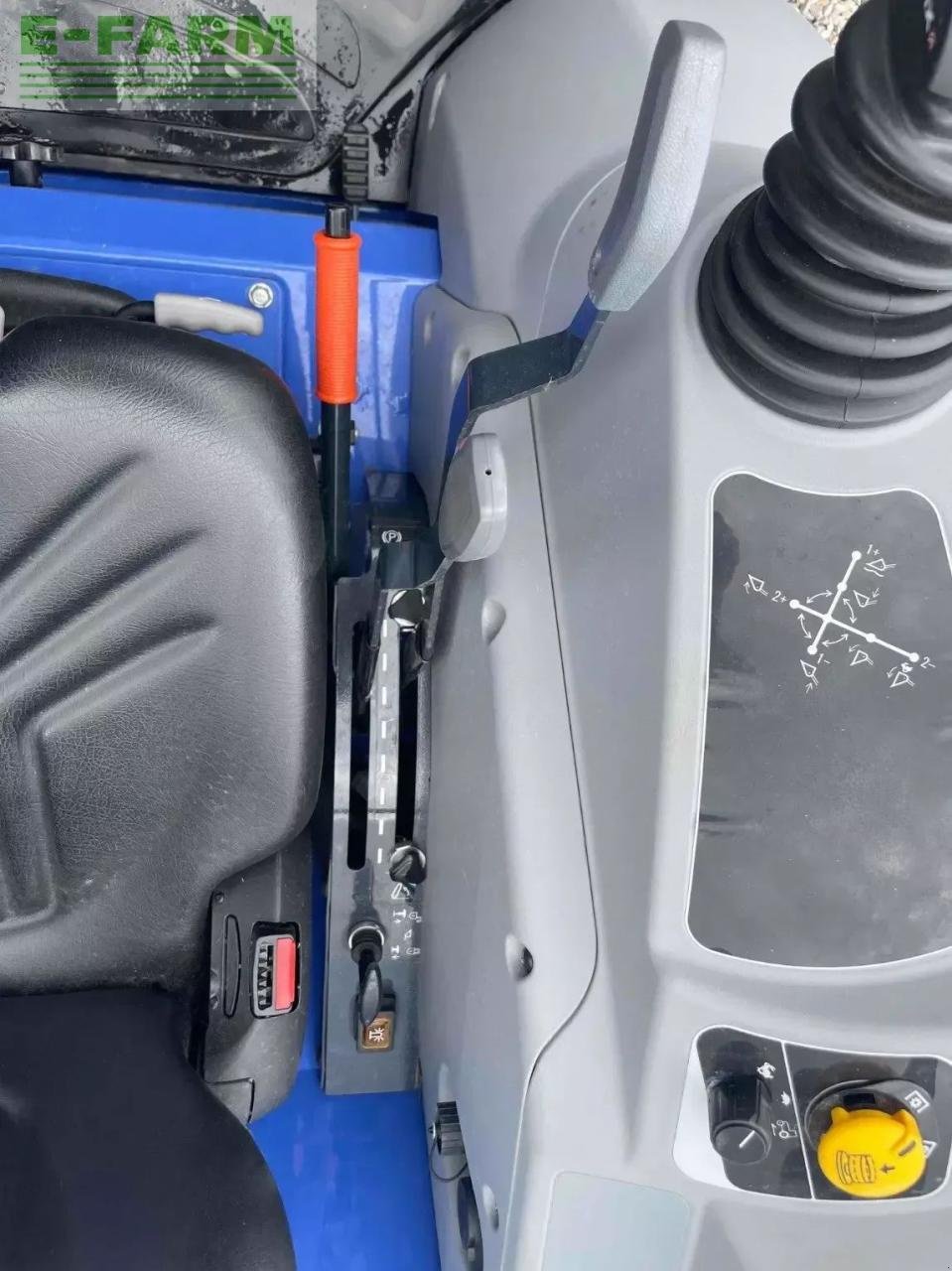 Traktor des Typs Iseki tracteur agricole tg6687 iseki, Gebrauchtmaschine in ST CLAIR SUR ELLE (Bild 11)