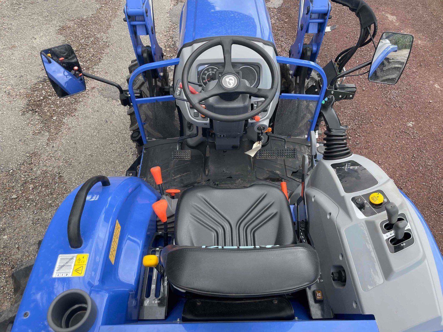 Traktor del tipo Iseki Tracteur agricole TG6687 Iseki, Gebrauchtmaschine en SAINT CLAIR SUR ELLE (Imagen 9)