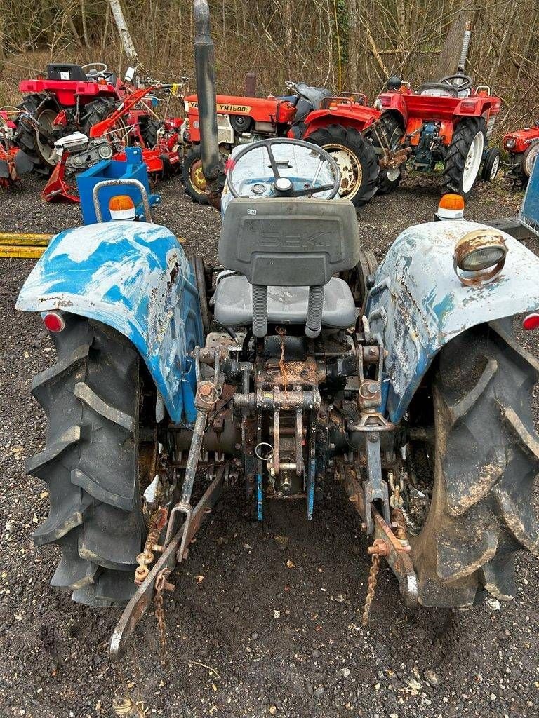 Traktor типа Iseki TS2210, Gebrauchtmaschine в Antwerpen (Фотография 2)