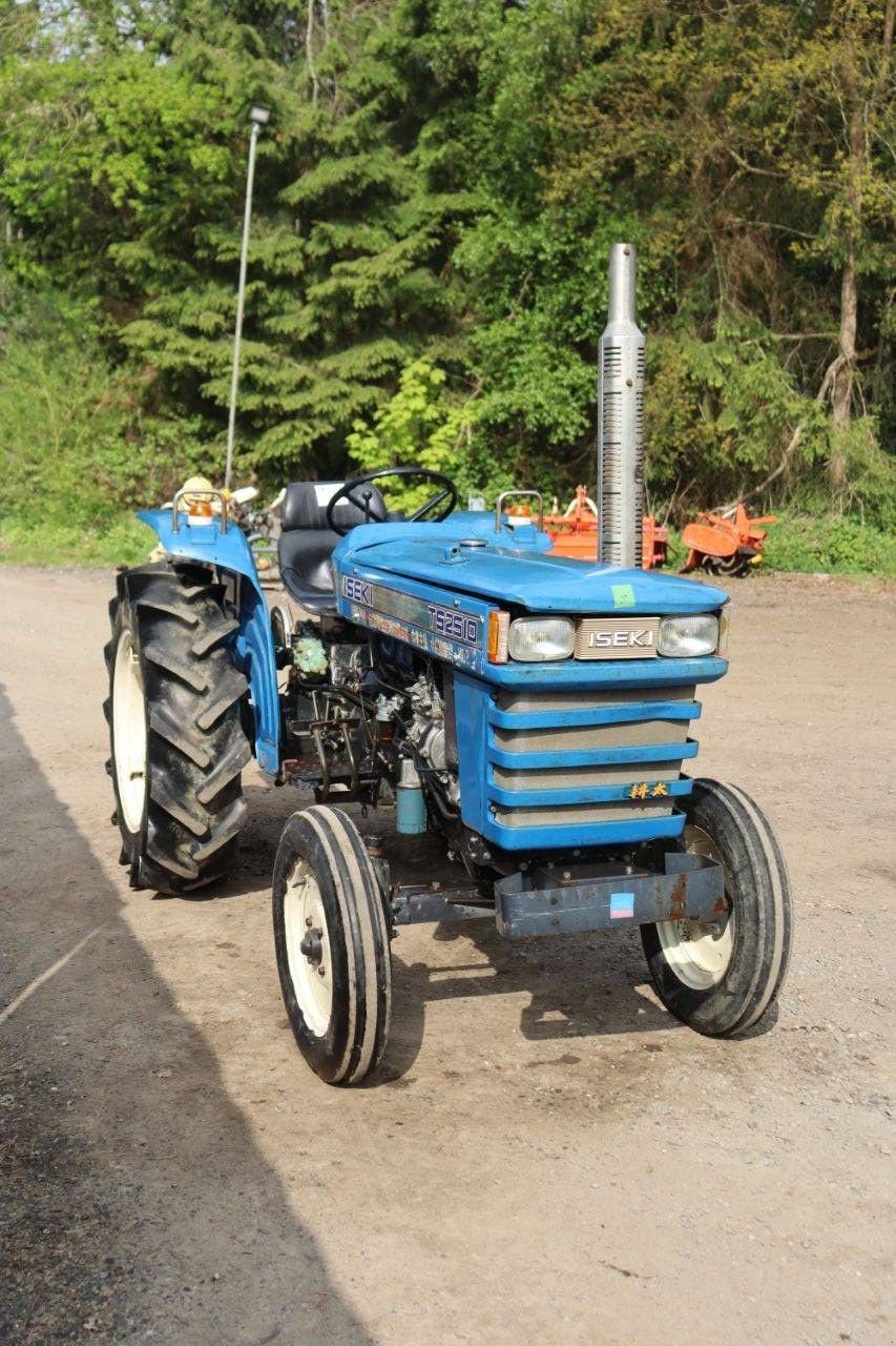 Traktor типа Iseki TS2510, Gebrauchtmaschine в Antwerpen (Фотография 8)