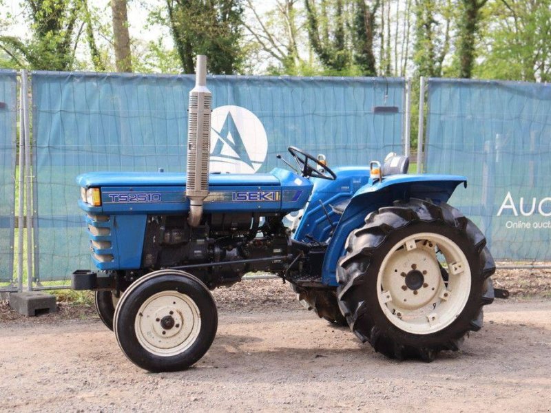 Traktor типа Iseki TS2510, Gebrauchtmaschine в Antwerpen (Фотография 1)