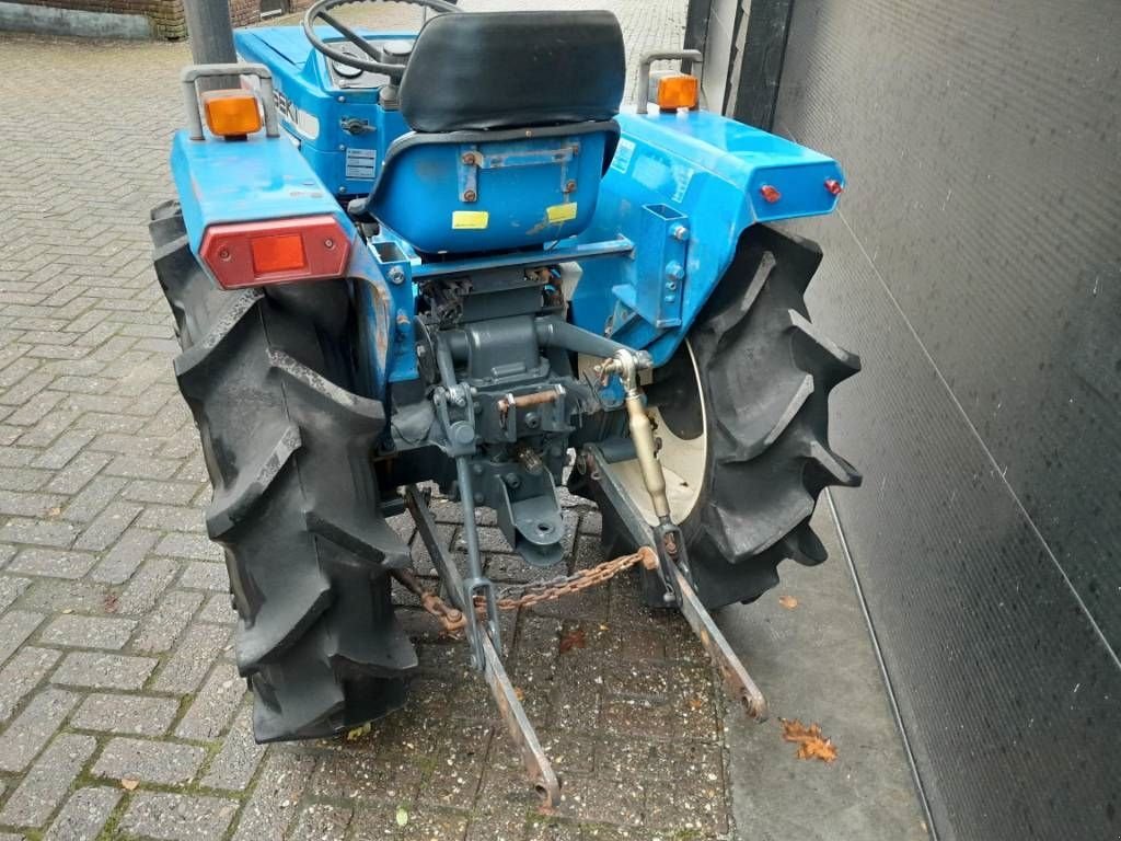 Traktor типа Iseki TU 2100 F minitrekker 24PK, Gebrauchtmaschine в Ederveen (Фотография 4)