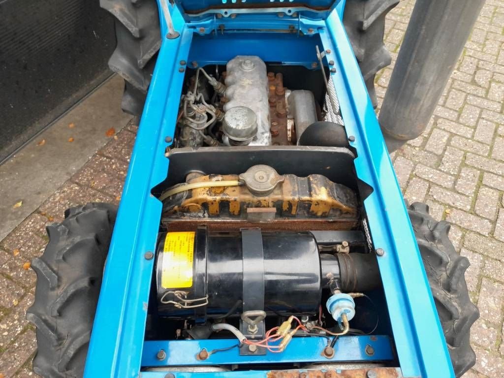 Traktor типа Iseki TU 2100 F minitrekker 24PK, Gebrauchtmaschine в Ederveen (Фотография 9)
