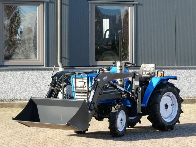 Traktor del tipo Iseki TU1500 4wd / 1028 Draaiuren / Voorlader, Gebrauchtmaschine en Swifterband (Imagen 1)