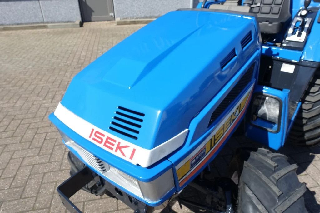 Traktor des Typs Iseki TU155 4wd / 0868 Draaiuren / Special Edition, Gebrauchtmaschine in Swifterband (Bild 2)