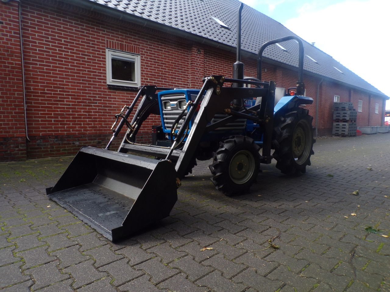 Traktor tip Iseki TU1700, Gebrauchtmaschine in Nieuw-Weerdinge (Poză 1)