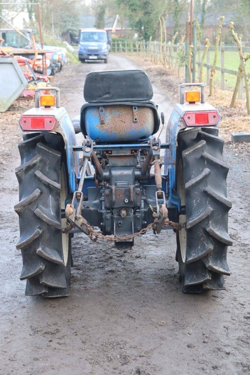 Traktor типа Iseki TU1700F, Gebrauchtmaschine в Antwerpen (Фотография 5)