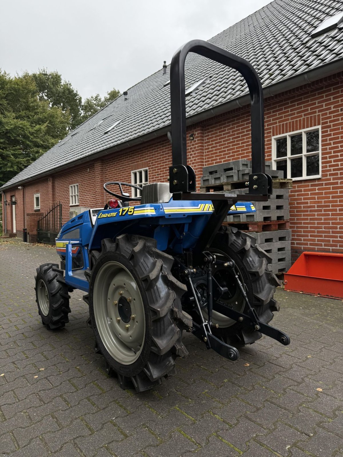 Traktor от тип Iseki TU175, Gebrauchtmaschine в Nieuw-Weerdinge (Снимка 4)