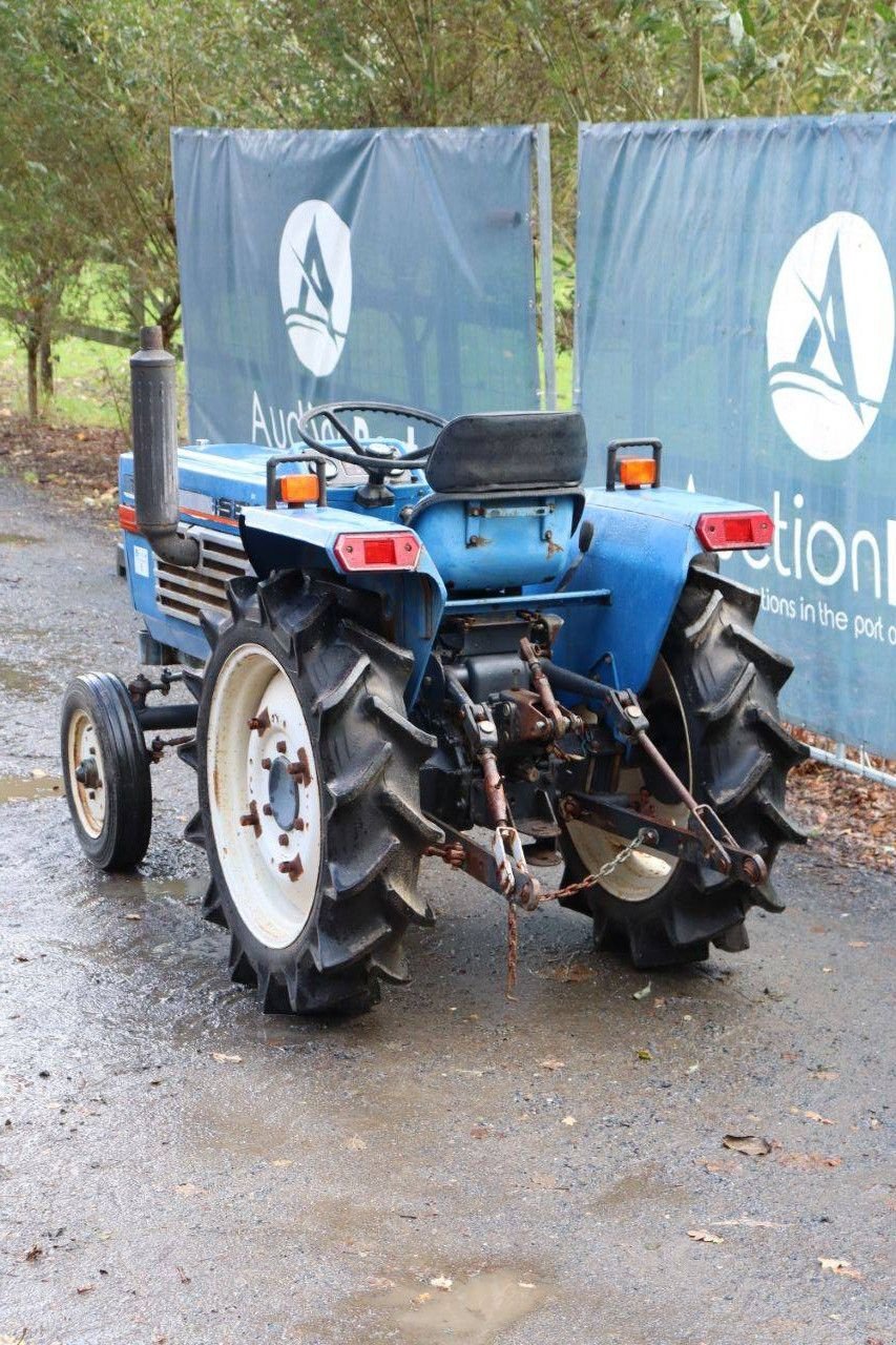 Traktor типа Iseki TU1900, Gebrauchtmaschine в Antwerpen (Фотография 4)