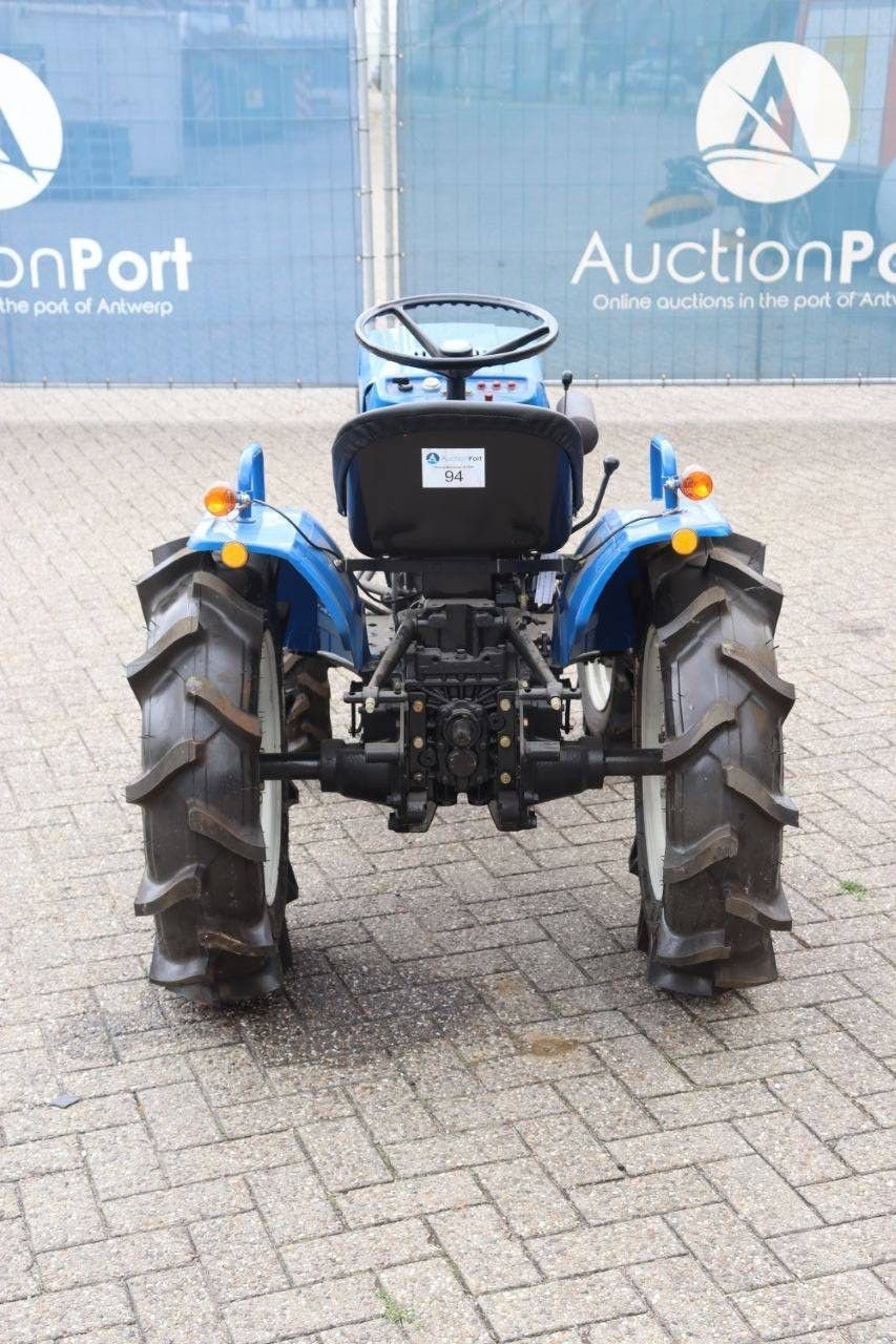 Traktor типа Iseki TX1500F, Gebrauchtmaschine в Antwerpen (Фотография 5)