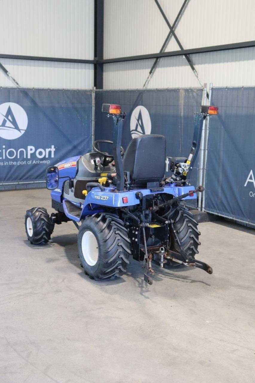 Traktor del tipo Iseki TXG 237, Gebrauchtmaschine In Antwerpen (Immagine 4)