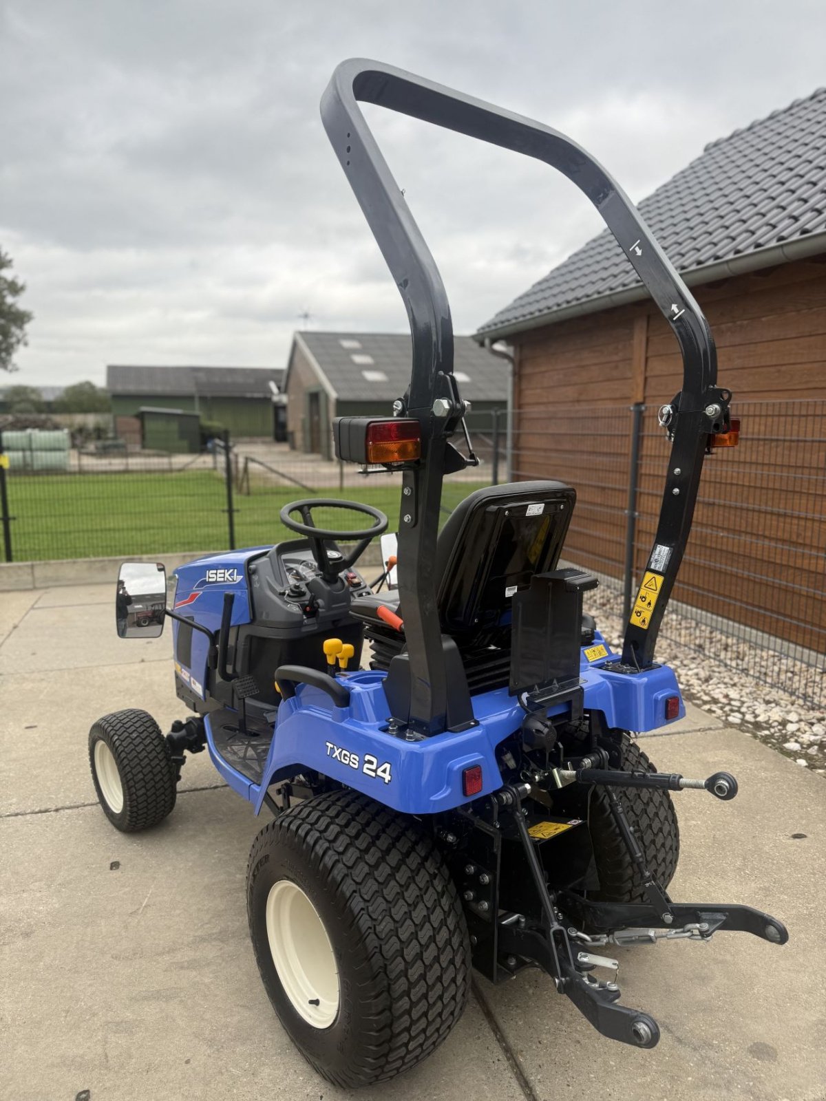 Traktor типа Iseki Txgs24, Gebrauchtmaschine в Wadenoijen (Фотография 4)