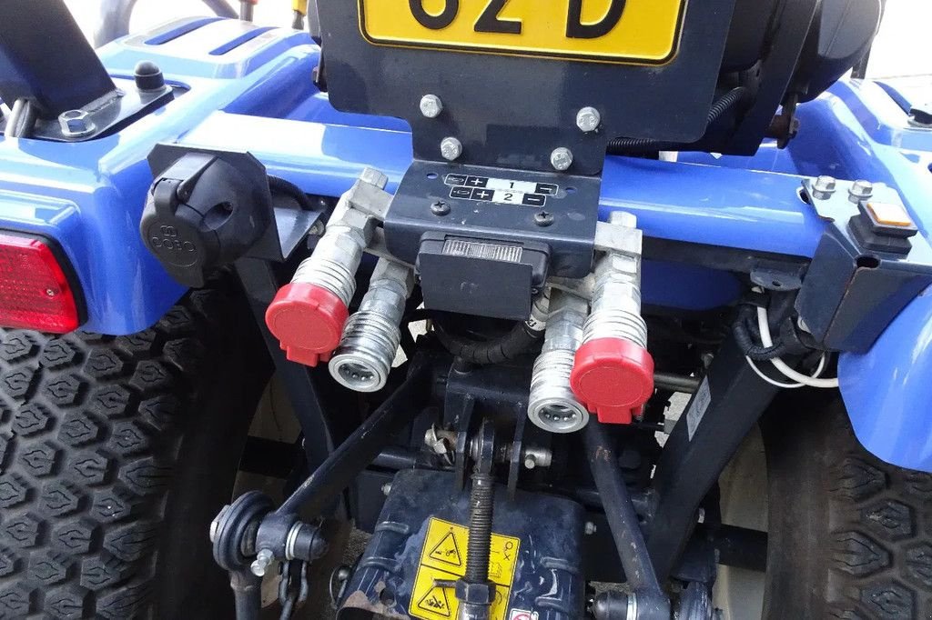 Traktor typu Iseki Weinig uren!! TM 3267, Gebrauchtmaschine v Losdorp (Obrázek 8)