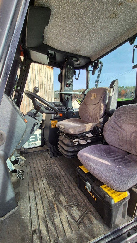 Traktor des Typs JCB 2170 Plus 4WS, Gebrauchtmaschine in Ziefen (Bild 5)