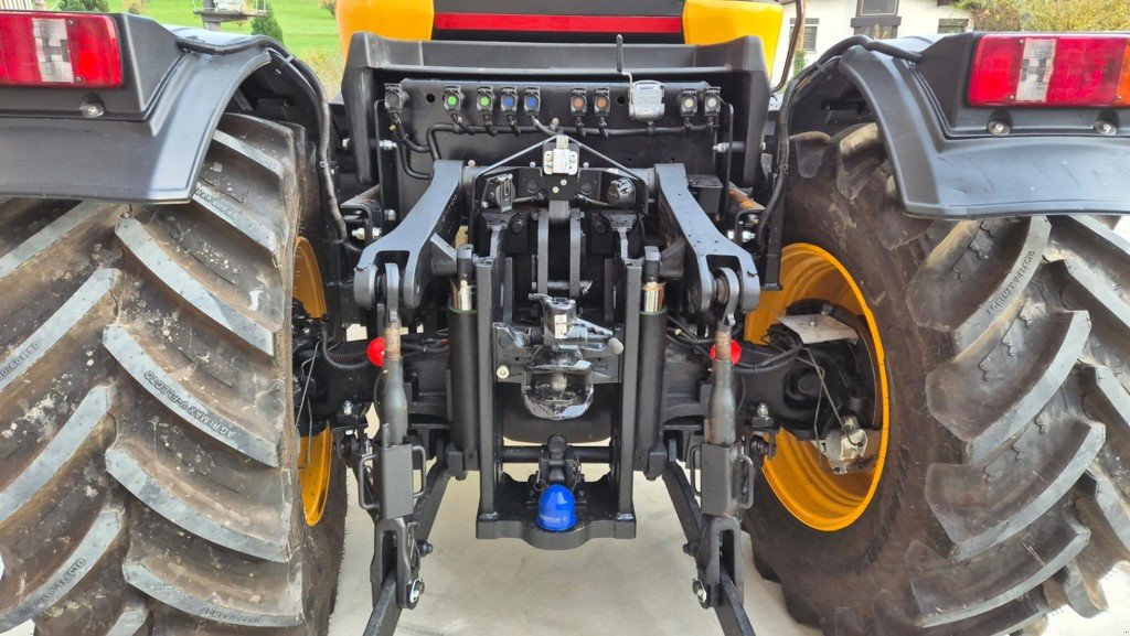 Traktor des Typs JCB 2170 Plus 4WS, Gebrauchtmaschine in Ziefen (Bild 4)