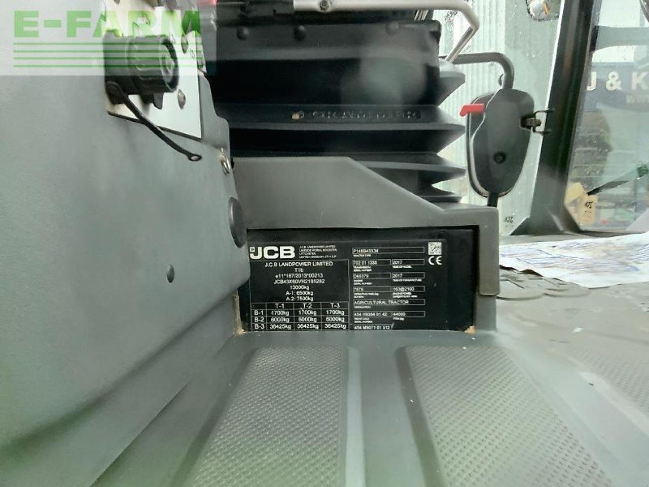 Traktor tipa JCB 4220 fastrac tractor (st24701), Gebrauchtmaschine u SHAFTESBURY (Slika 15)