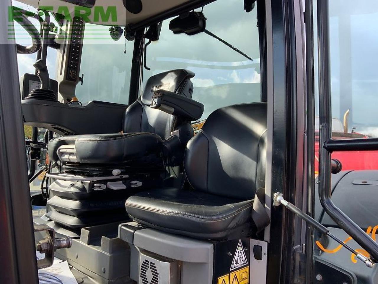 Traktor typu JCB 4220 fastrac tractor (st24887), Gebrauchtmaschine v SHAFTESBURY (Obrázek 13)