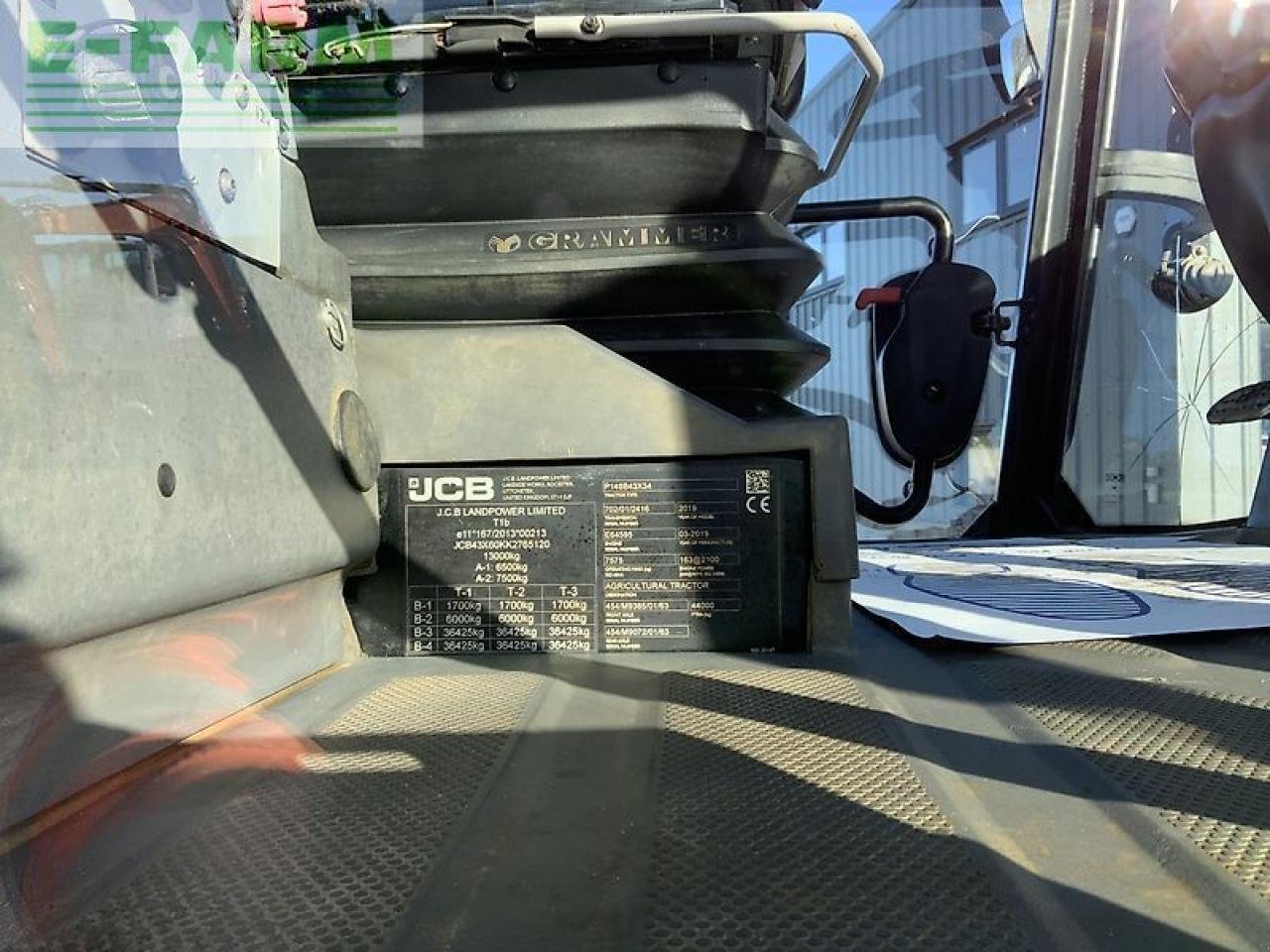 Traktor του τύπου JCB 4220 fastrac tractor (st25127), Gebrauchtmaschine σε SHAFTESBURY (Φωτογραφία 11)