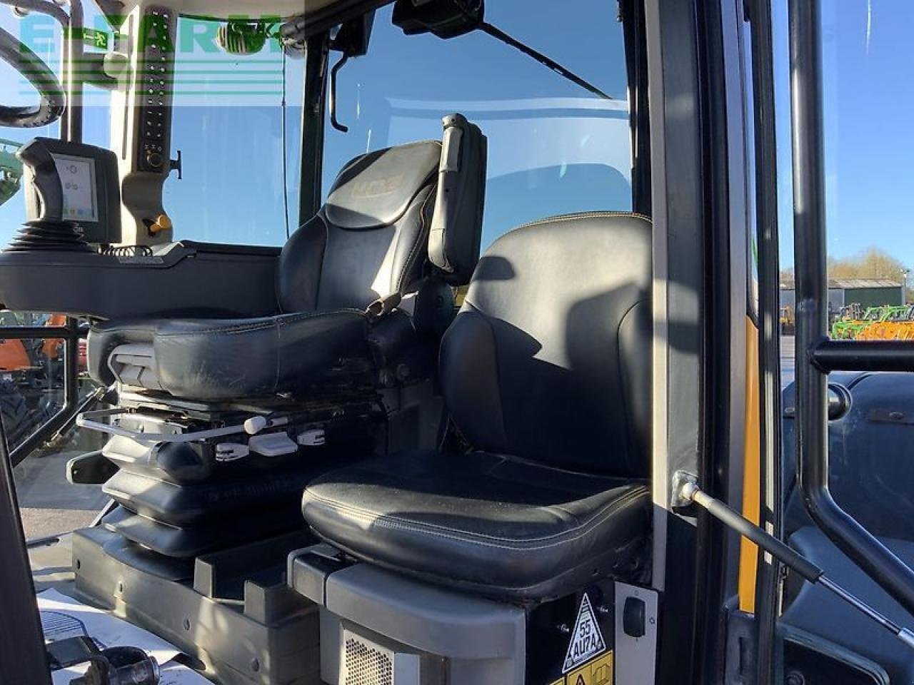 Traktor του τύπου JCB 4220 fastrac tractor (st25127), Gebrauchtmaschine σε SHAFTESBURY (Φωτογραφία 15)