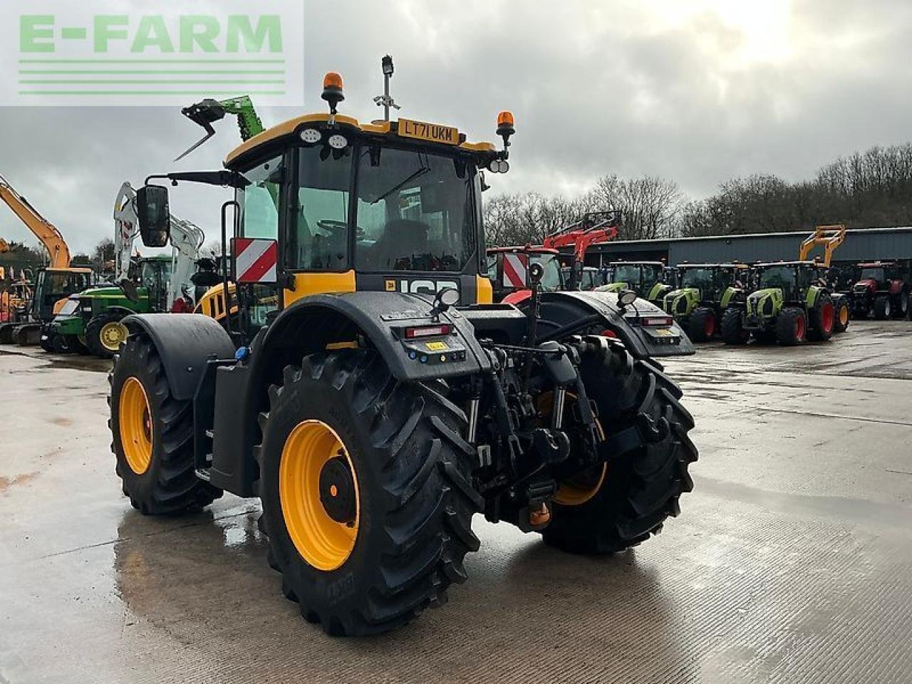 Traktor of the type JCB 4220 fastrac tractor (st25767), Gebrauchtmaschine in SHAFTESBURY (Picture 5)
