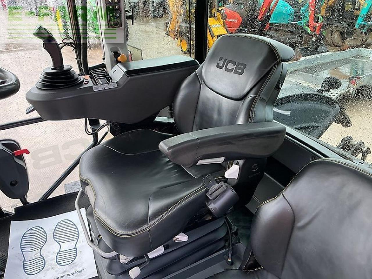 Traktor of the type JCB 4220 fastrac tractor (st25767), Gebrauchtmaschine in SHAFTESBURY (Picture 19)