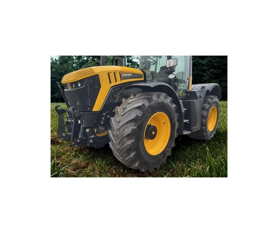 Traktor des Typs JCB 4220 Fastrac, Gebrauchtmaschine in Bant (Bild 4)