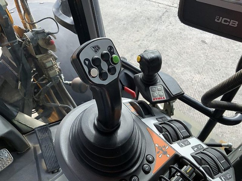 Traktor typu JCB 4220 Fastrac, Gebrauchtmaschine v Kaunas (Obrázok 26)