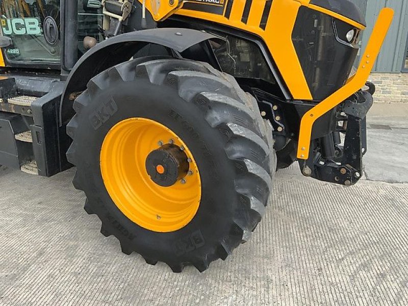 Traktor typu JCB 4220 Fastrac, Gebrauchtmaschine v Kaunas (Obrázok 12)