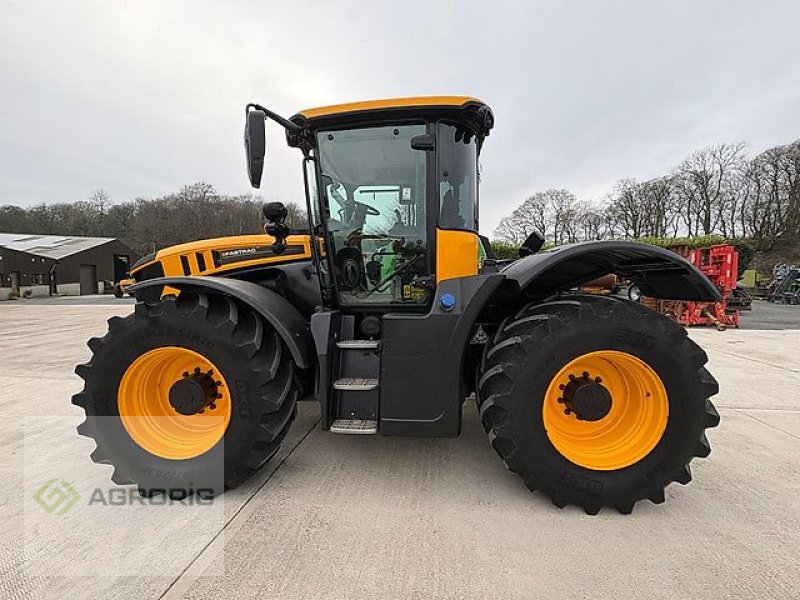 Traktor des Typs JCB 4220 Fastrac, Gebrauchtmaschine in Kaunas (Bild 3)