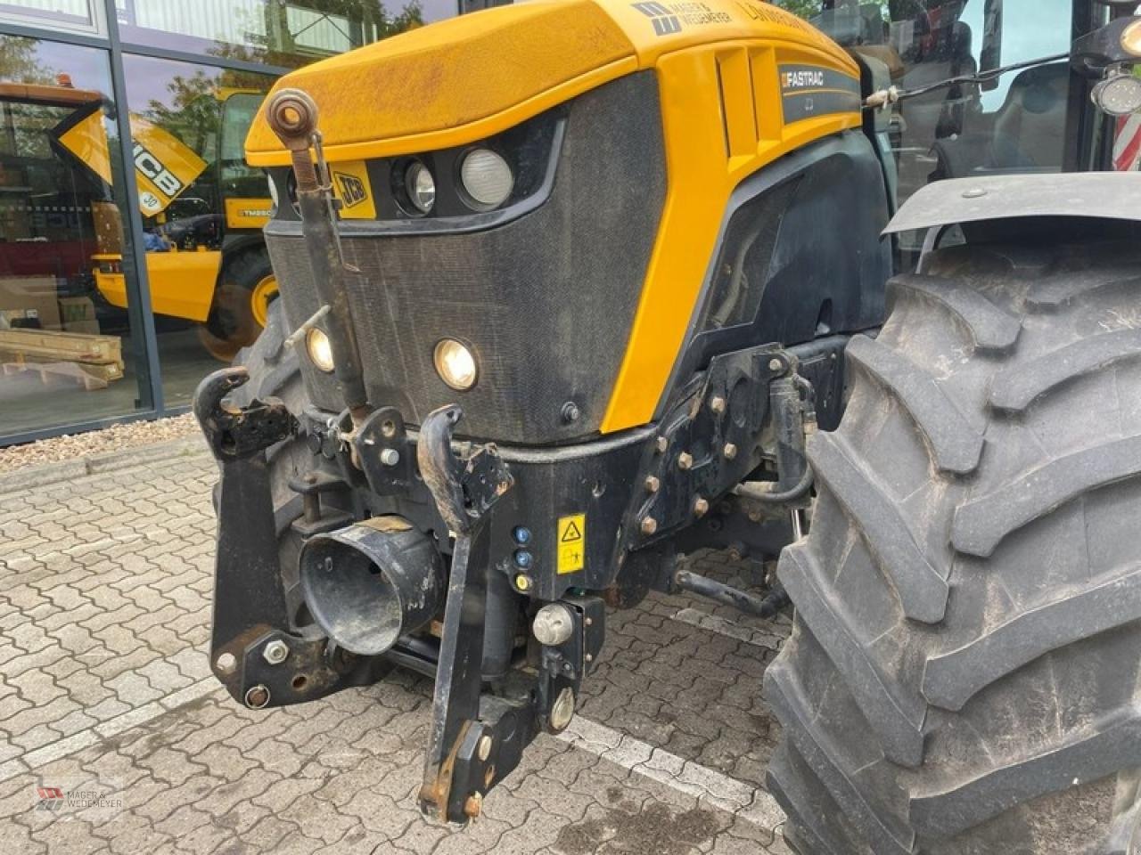 Traktor типа JCB 4220 FASTRAC, Gebrauchtmaschine в Oyten (Фотография 2)