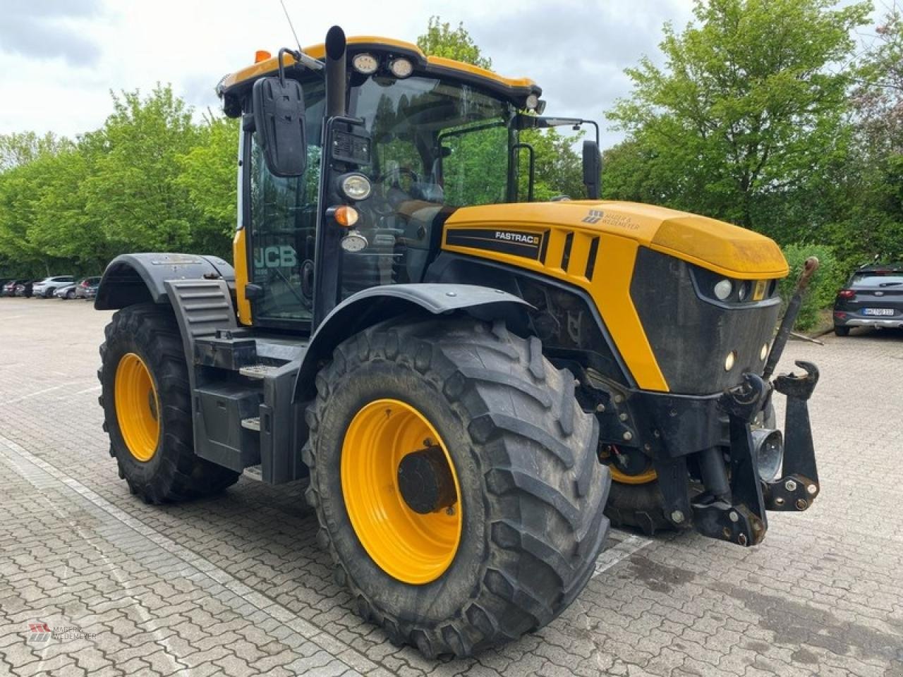 Traktor типа JCB 4220 FASTRAC, Gebrauchtmaschine в Oyten (Фотография 3)