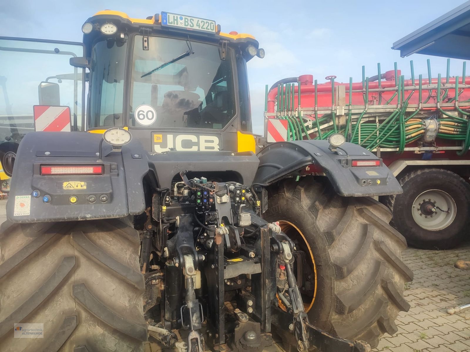 Traktor Türe ait JCB 4220 Fastrac, Gebrauchtmaschine içinde Altenberge (resim 5)