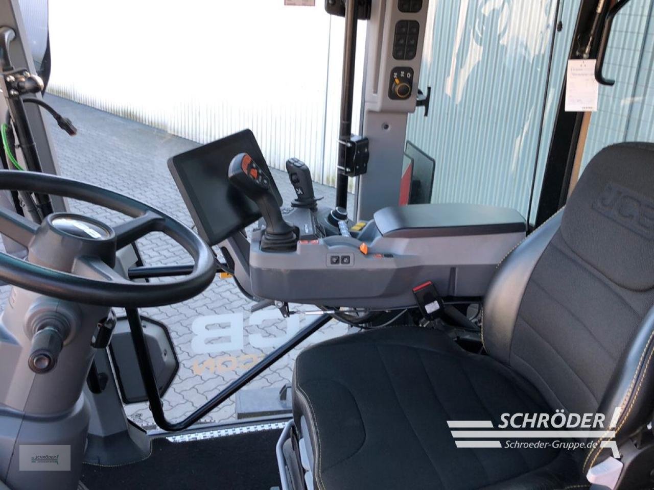 Traktor типа JCB 4220 ICON, Gebrauchtmaschine в Ahlerstedt (Фотография 18)