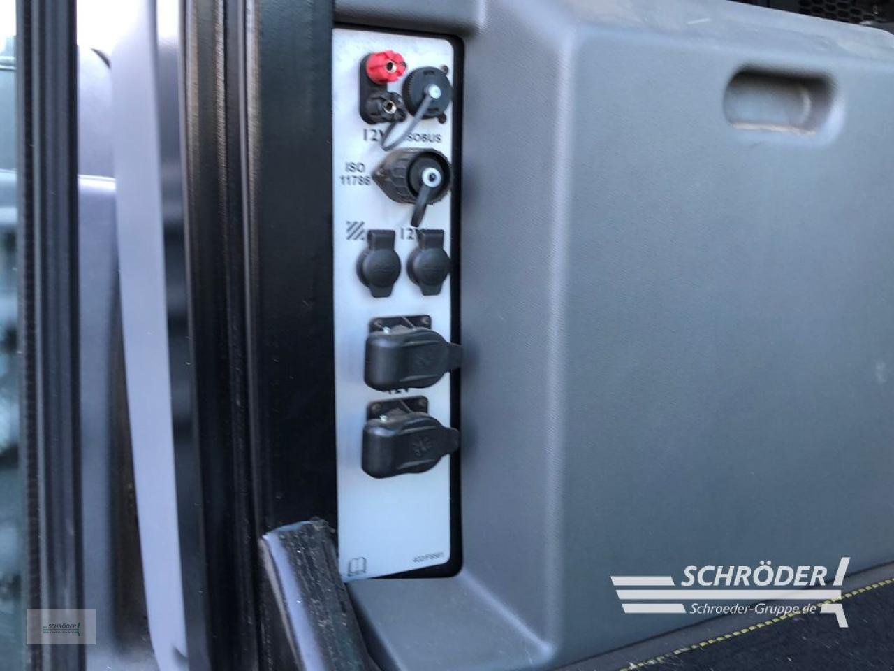 Traktor типа JCB 4220 ICON, Gebrauchtmaschine в Ahlerstedt (Фотография 27)