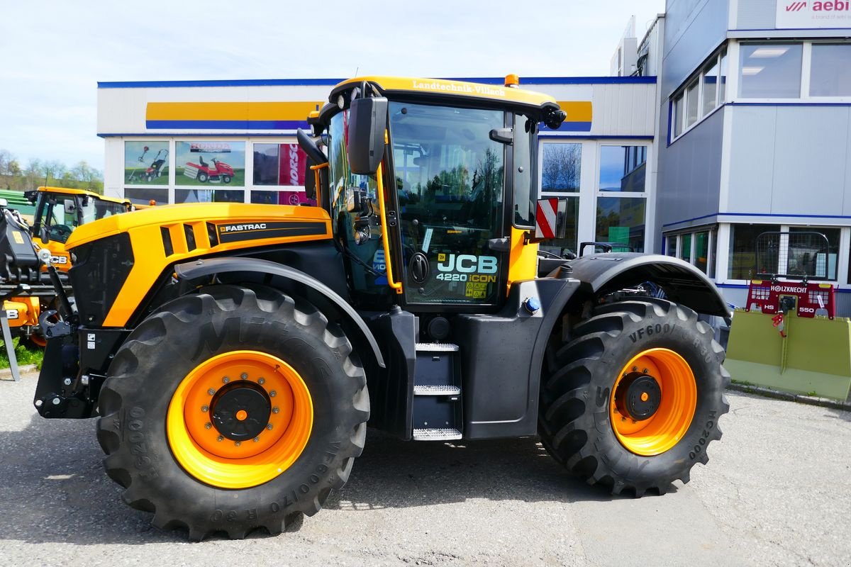 Traktor des Typs JCB 4220 ICON, Gebrauchtmaschine in Villach (Bild 13)