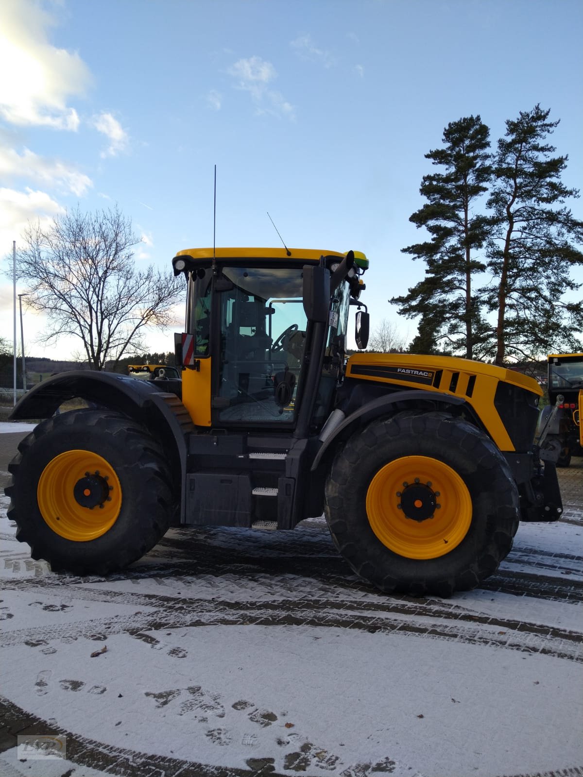 Traktor Türe ait JCB 4220 ProLine John Deere Lenksystem, Gebrauchtmaschine içinde Pegnitz (resim 3)
