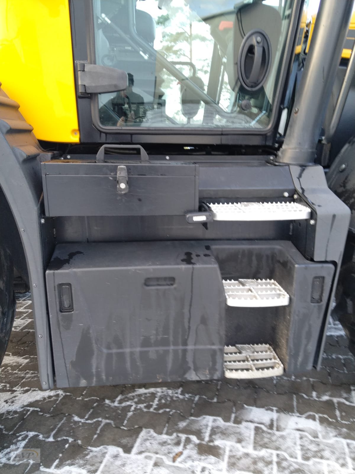 Traktor Türe ait JCB 4220 ProLine John Deere Lenksystem, Gebrauchtmaschine içinde Pegnitz (resim 8)