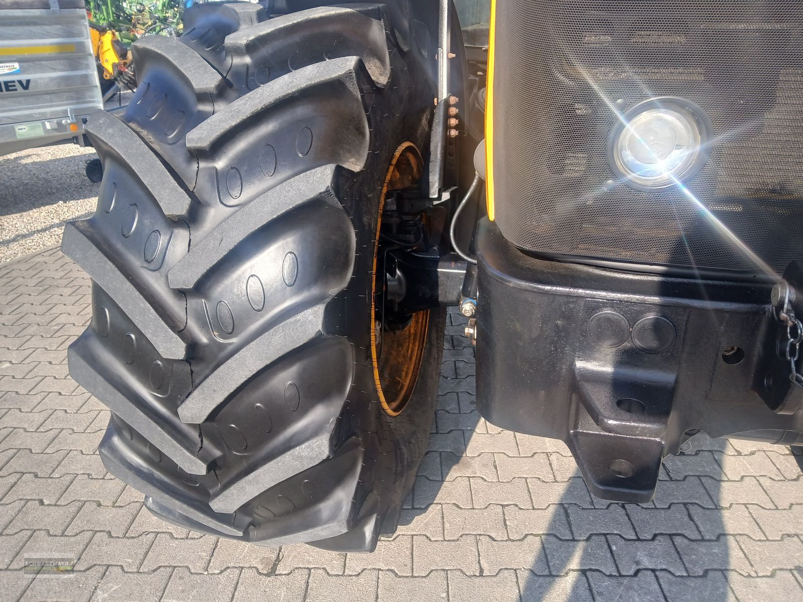 Traktor del tipo JCB 4220, Gebrauchtmaschine In Aurolzmünster (Immagine 11)