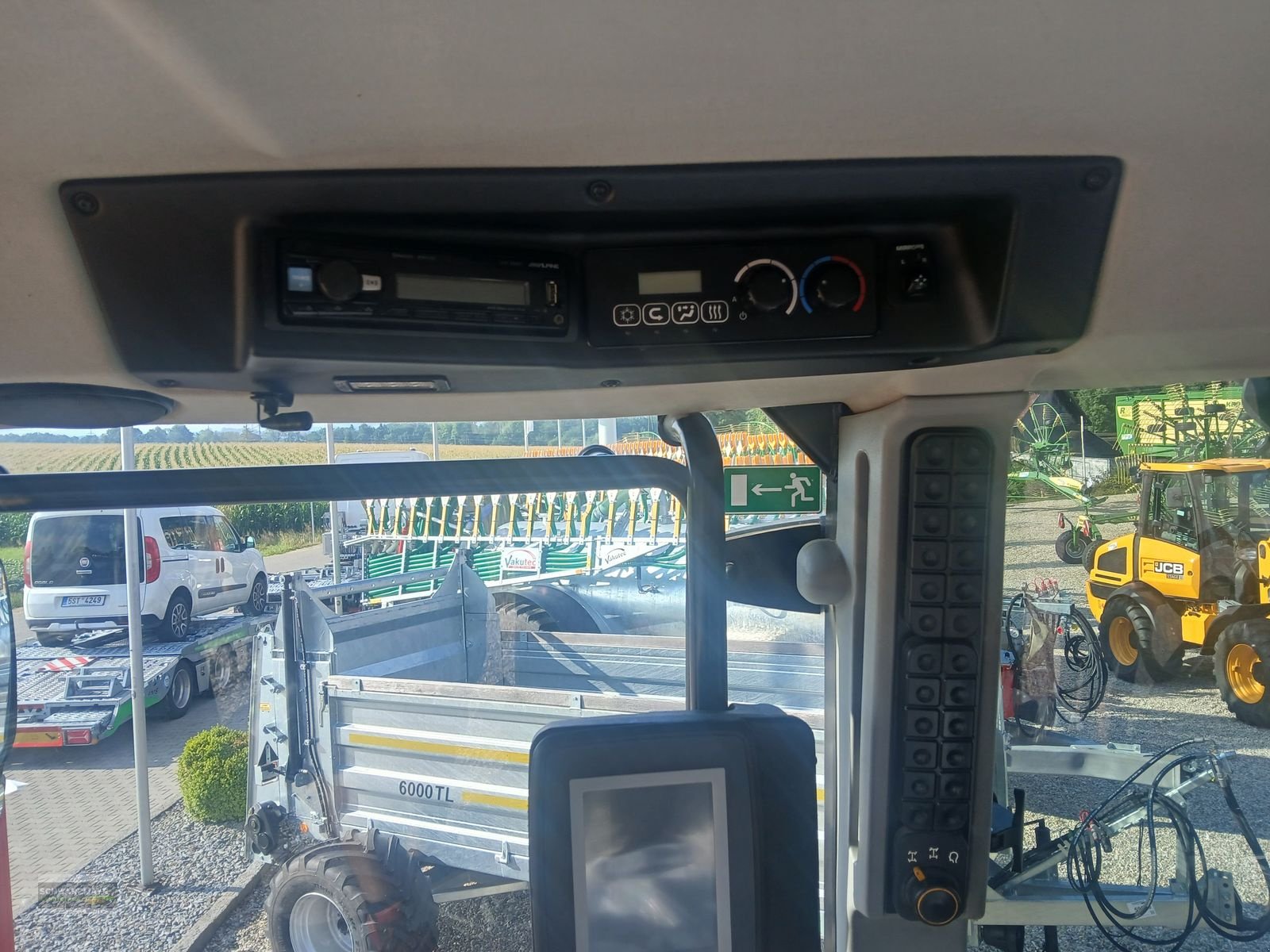 Traktor del tipo JCB 4220, Gebrauchtmaschine In Aurolzmünster (Immagine 16)