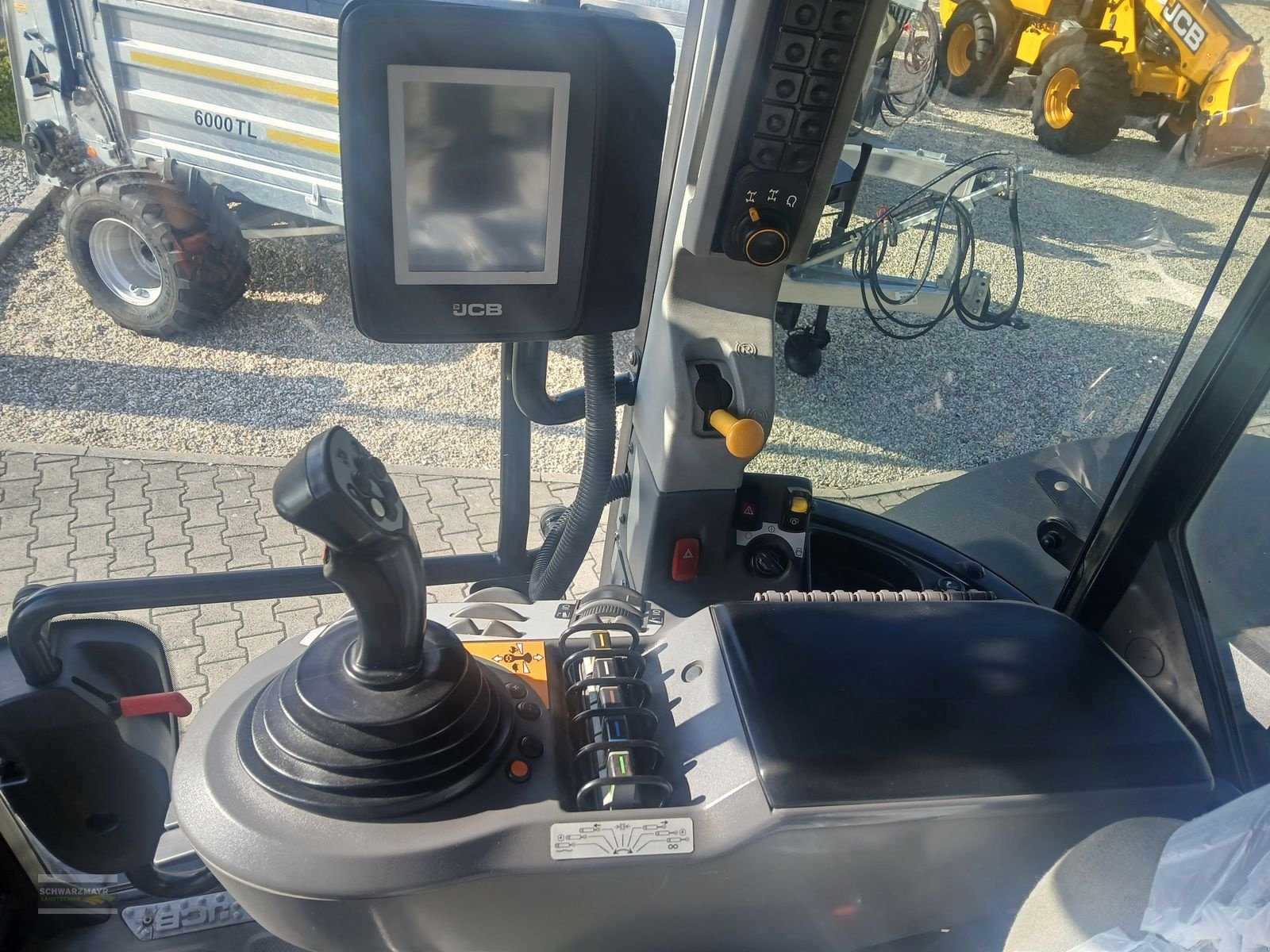 Traktor del tipo JCB 4220, Gebrauchtmaschine In Aurolzmünster (Immagine 15)