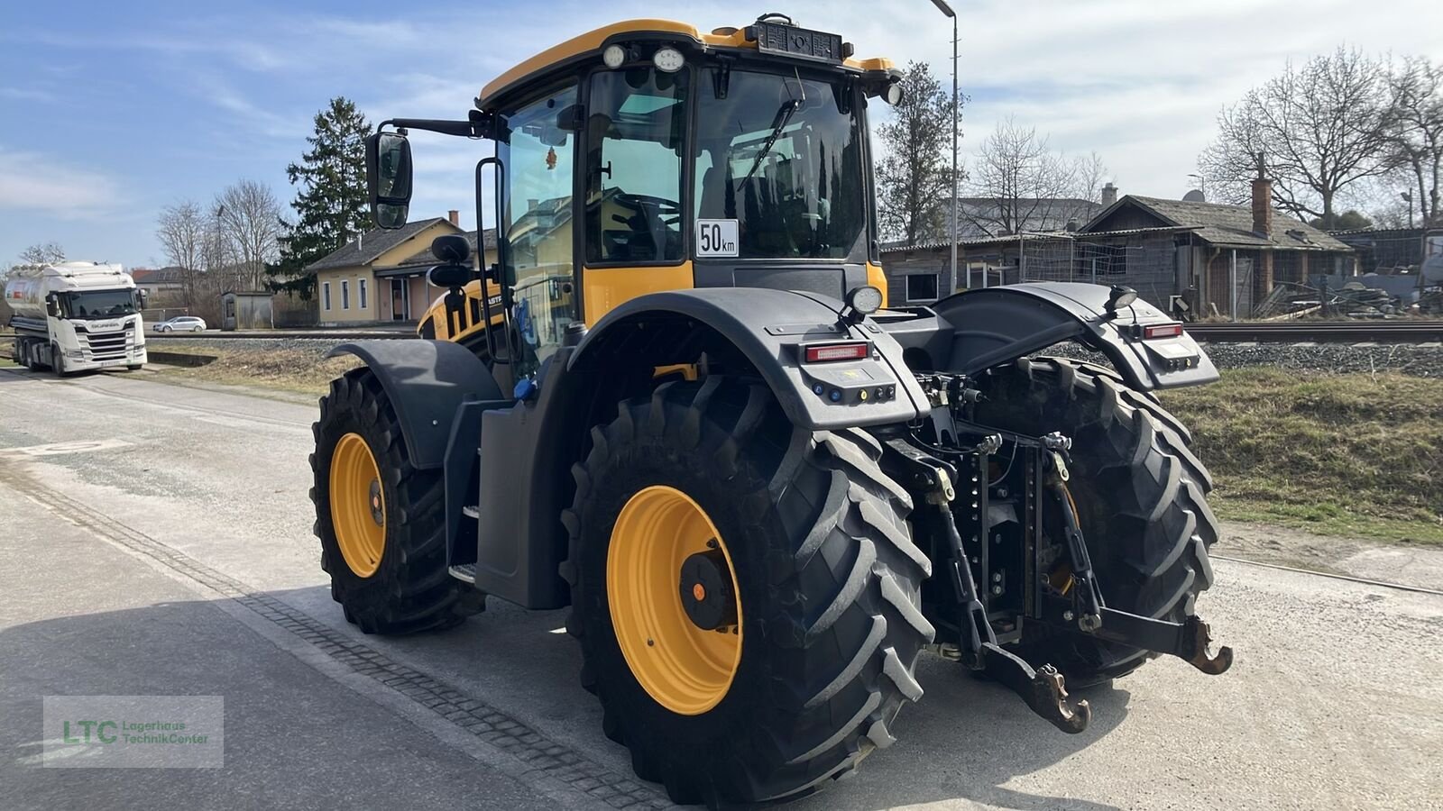 Traktor Türe ait JCB 4220, Gebrauchtmaschine içinde Großpetersdorf (resim 4)