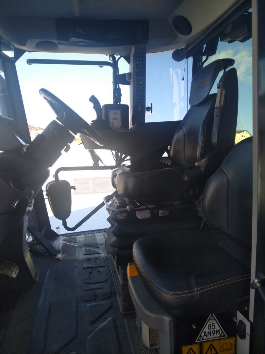 Traktor типа JCB 4220, Gebrauchtmaschine в Traberg (Фотография 4)