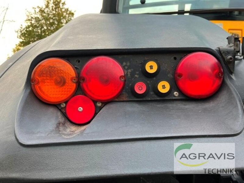 Traktor типа JCB 8310, Gebrauchtmaschine в Meppen (Фотография 11)